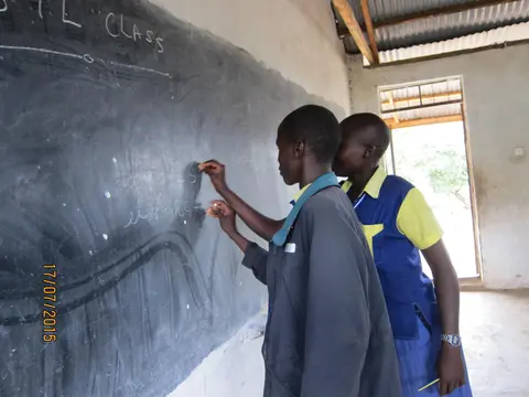 Kisirēy laakooyi ng'al nkōō kuutiing'waang'